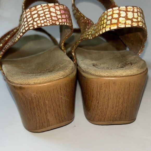 Dansko Sonnet Snake Print metallic rainbow sandal shoes 41 US 9.5/10 - Picture 4 of 9